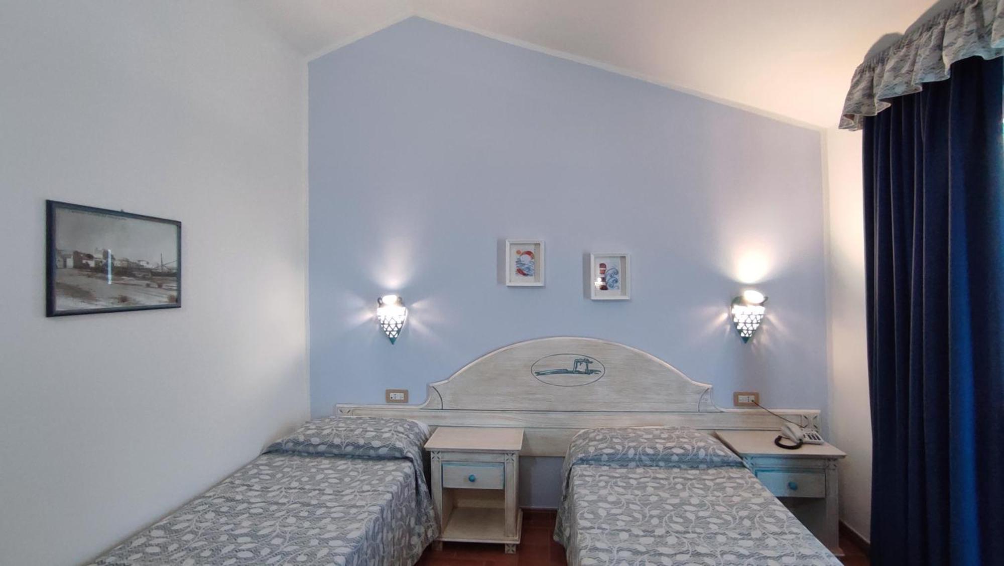Hotel Le Sabbie กาลาเซตตา ภายนอก รูปภาพ